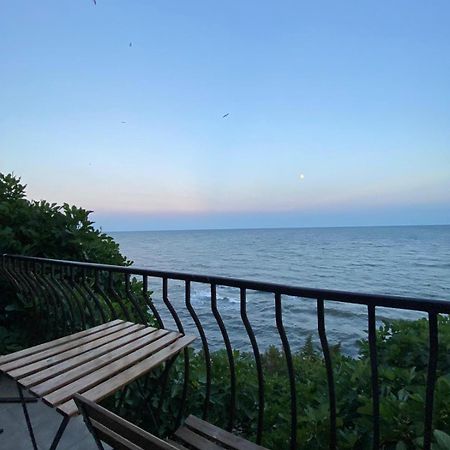 Apartment In A Beach House Old Town Nessebar Bagian luar foto